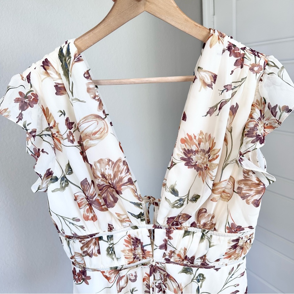Lulus Flirty Ways Cream Floral Print Flutter Sleeve Romper - Picture 7 of 12